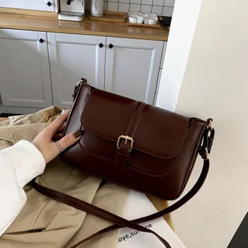 2022 novo saco de mulheres PU de couro de cor sólida saco de mulheres da moda retro pequena praça moda de bolsa de ombro messenger bag