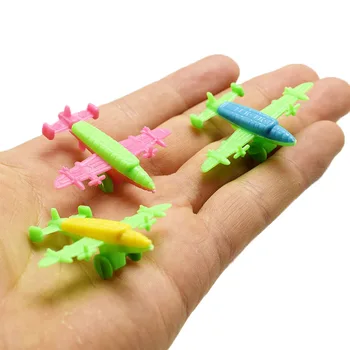 10Pcs Mini Clássico de Plástico Avião de Brinquedo Requintado Deslizáveis Bombardeiros Brinquedos Diecasts Avião de Brinquedo para Crianças Presente
