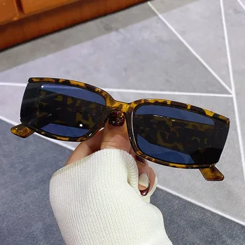 Moda Retângulo Óculos de sol das Mulheres do Vintage Colorido Óculos Homens Praça Champagne Cinza Óculos de Sol com Tons UV400 Óculos 2021