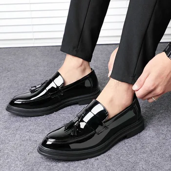 Outono Homens Sapatos de Couro de Homens Vestido de Sapatos de Luxo, Homens de Negócios Oxfords Clássico Cavalheiro Sapatos 2021
