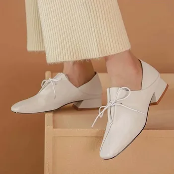 As mulheres Sapatos de Couro Macio Sapatos Confortáveis Sapatos de Couro Casual 3 cm de Salto Alto Dedo do pé Redondo de Cor Sólida Sapatos de Festa do Escritório Sapatos