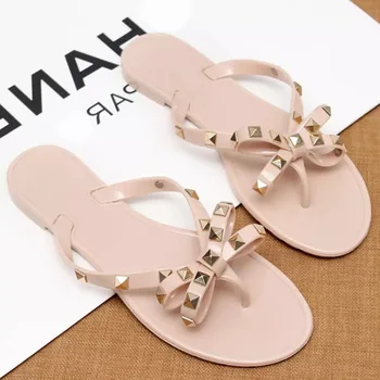 Novo Rebite Arco Sandálias e Chinelos de Verão de Cristal Transparente Sapatos Mulheres Exterior Flip-Flops