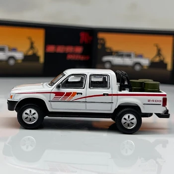 1/64 Hilux Pickup Liga de Modelo de Carro Diecasts Metal Mini Carro Modelo de Corpo e Chassis de Brinquedo Modelo de Simulação Com a Caixa Varejo Presentes Crianças